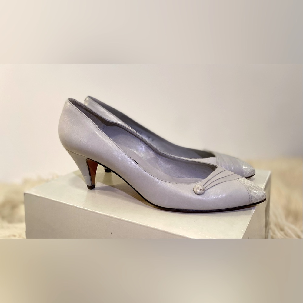 Vintage 70s Palizzio Light Grey Spanish Leather with Snake Skin Toe pump 7.5